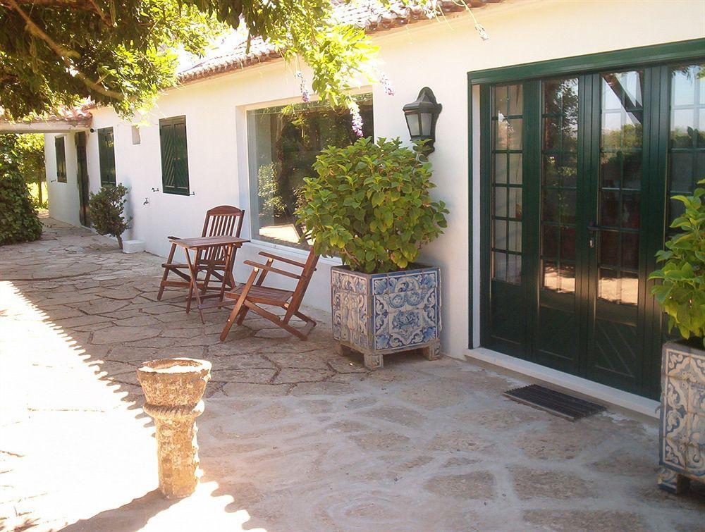 Quinta Do Casalinho Guest House Almeirim Exterior photo